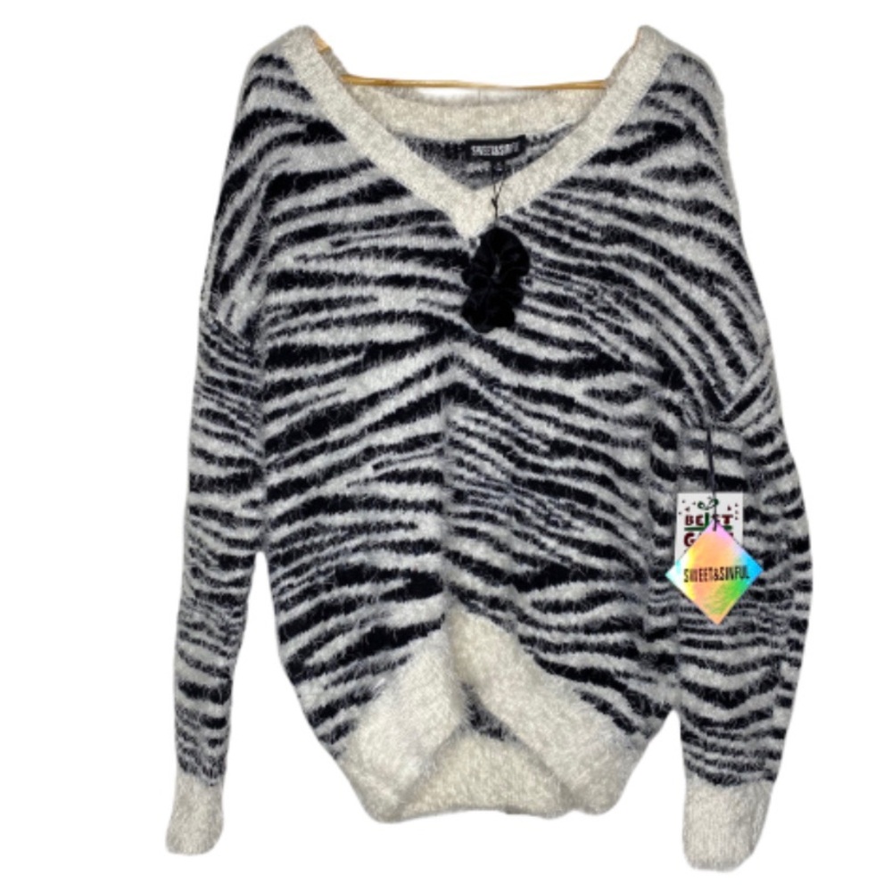 Sweet & Sinful medium zebra sweater